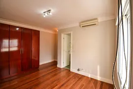 Casa de Condomínio com 4 Quartos para alugar, 550m² no Alphaville, Barueri - Foto 48