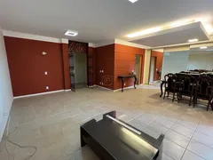 Apartamento com 3 Quartos para alugar, 203m² no Jardim Irajá, Ribeirão Preto - Foto 24