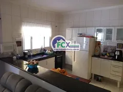 Casa com 2 Quartos à venda, 150m² no Vila Loty, Itanhaém - Foto 5