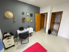 Casa de Condomínio com 3 Quartos à venda, 220m² no Loteamento Portal do Sol II, Goiânia - Foto 33