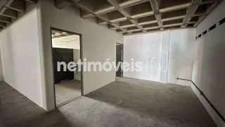 Loja / Salão / Ponto Comercial para alugar, 305m² no Laranjeiras, Betim - Foto 6