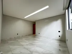 Casa de Condomínio com 3 Quartos à venda, 218m² no Gran Park, Vespasiano - Foto 40