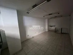 Conjunto Comercial / Sala para alugar, 70m² no Centro, Uberlândia - Foto 6