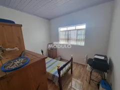 Casa com 3 Quartos para alugar, 220m² no Jardim Canaã, Uberlândia - Foto 13