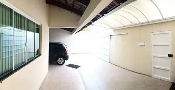 Casa com 3 Quartos à venda, 167m² no Jardim Patrícia, Uberlândia - Foto 3