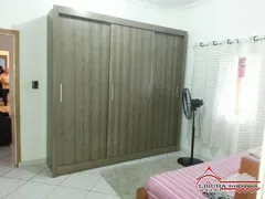 Casa com 3 Quartos à venda, 233m² no Jardim Pitoresco, Jacareí - Foto 6