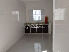 Casa com 3 Quartos à venda, 220m² no Brasil, Uberlândia - Foto 3