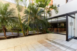 Apartamento com 4 Quartos para alugar, 178m² no Água Verde, Curitiba - Foto 44