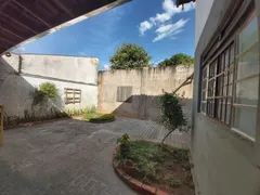 Casa com 3 Quartos à venda, 250m² no Centro, Barretos - Foto 13