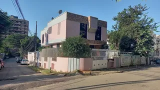 Casa com 4 Quartos à venda, 360m² no Caonze, Nova Iguaçu - Foto 2