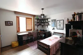 Casa com 4 Quartos à venda, 159m² no Carlos Guinle, Teresópolis - Foto 27