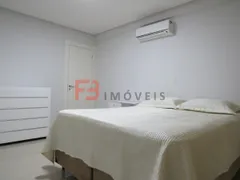 Apartamento com 3 Quartos para alugar, 90m² no Praia de Mariscal, Bombinhas - Foto 11