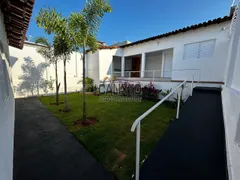 Casa com 4 Quartos à venda, 195m² no Cidade Jardim, Uberlândia - Foto 2