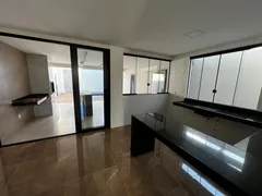 Casa com 3 Quartos à venda, 213m² no Jardim Karaíba, Uberlândia - Foto 58