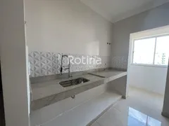Apartamento com 2 Quartos à venda, 85m² no Tubalina, Uberlândia - Foto 6