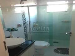 Casa com 3 Quartos à venda, 156m² no Jardim Patrícia, Uberlândia - Foto 7