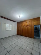 Casa com 6 Quartos para alugar, 330m² no Jardim Santo Antônio, Goiânia - Foto 26