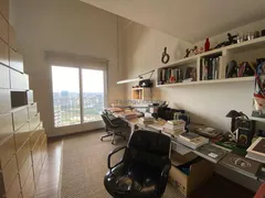 Apartamento com 4 Quartos para alugar, 427m² no Panamby, São Paulo - Foto 14