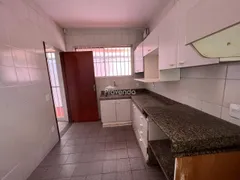 Casa com 3 Quartos para alugar, 287m² no Serrinha, Goiânia - Foto 9