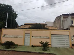 Casa com 3 Quartos à venda, 200m² no Jardim Fonte Nova, Goiânia - Foto 1