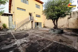 Casa com 4 Quartos à venda, 380m² no Porto Velho, Divinópolis - Foto 19