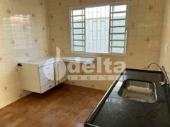 Casa com 3 Quartos à venda, 180m² no Custódio Pereira, Uberlândia - Foto 13