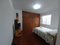 Casa com 3 Quartos à venda, 413m² no Fernão Dias, Belo Horizonte - Foto 8