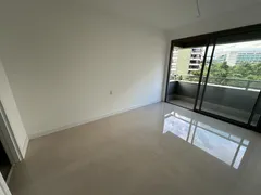 Apartamento com 4 Quartos para alugar, 138m² no Praia do Canto, Vitória - Foto 6