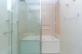 Apartamento com 3 Quartos para alugar, 130m² no Centro, Balneário Camboriú - Foto 19