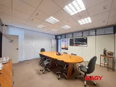 Conjunto Comercial / Sala para alugar, 807m² no Estreito, Florianópolis - Foto 25