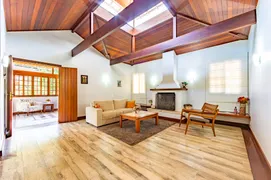 Casa de Condomínio com 4 Quartos à venda, 390m² no Carlos Guinle, Teresópolis - Foto 10