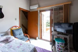 Casa com 3 Quartos à venda, 89m² no Vila Nova, Porto Alegre - Foto 32