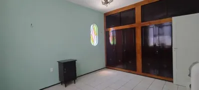 Casa com 5 Quartos à venda, 180m² no Parque Araxá, Fortaleza - Foto 3