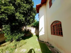 Casa com 4 Quartos para alugar, 250m² no Meaipe, Guarapari - Foto 3