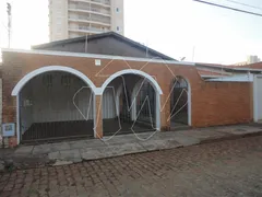 Casa com 3 Quartos à venda, 197m² no Centro, Araraquara - Foto 2