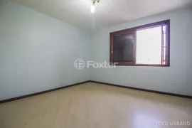 Casa com 3 Quartos à venda, 330m² no Santa Fé, Porto Alegre - Foto 19