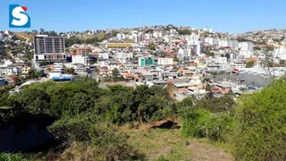 Terreno / Lote / Condomínio à venda, 650m² no São Pedro, Juiz de Fora - Foto 2