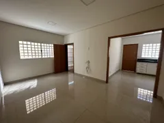 Casa com 3 Quartos à venda, 149m² no Estação, Franca - Foto 2