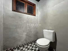 Casa Comercial com 1 Quarto à venda, 210m² no Varzea, Teresópolis - Foto 12