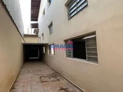 Galpão / Depósito / Armazém para alugar, 135m² no Jardim Terras de Santa Helena, Jacareí - Foto 4