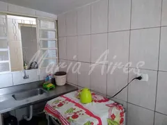 Casa com 3 Quartos à venda, 170m² no Jardim São João Batista, São Carlos - Foto 8