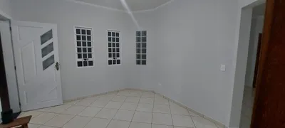 Casa com 3 Quartos para alugar, 210m² no Recreio Maristela, Atibaia - Foto 10