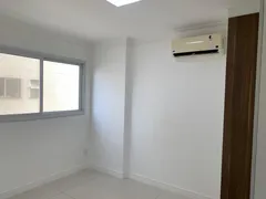 Apartamento com 3 Quartos para alugar, 121m² no Ponta Do Farol, São Luís - Foto 5