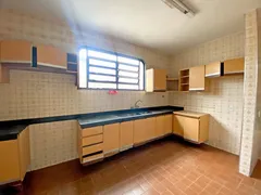 Casa Comercial com 5 Quartos para alugar, 586m² no Setor Marista, Goiânia - Foto 10