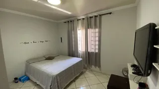 Casa com 3 Quartos à venda, 90m² no Alpes, Londrina - Foto 8