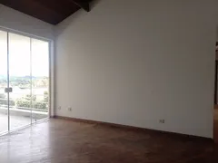 Casa com 4 Quartos para alugar, 180m² no Granja Viana, Carapicuíba - Foto 8