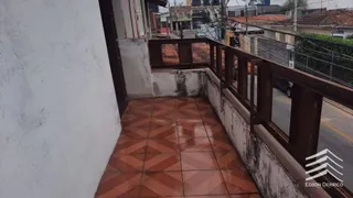 Sobrado com 4 Quartos para alugar, 379m² no Centro, Pindamonhangaba - Foto 12