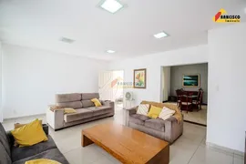 Casa com 3 Quartos à venda, 126m² no Manoel Valinhas, Divinópolis - Foto 4