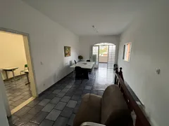 Casa com 4 Quartos à venda, 220m² no Minascaixa, Belo Horizonte - Foto 8