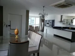 Apartamento com 3 Quartos à venda, 150m² no Centro, Balneário Camboriú - Foto 19